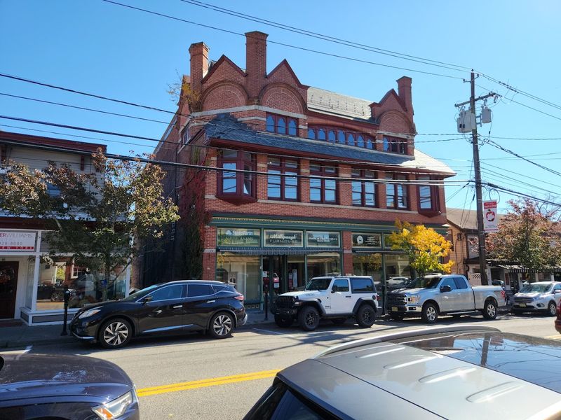 A Downtown That Actually Rewards A Leisurely Afternoon Walk