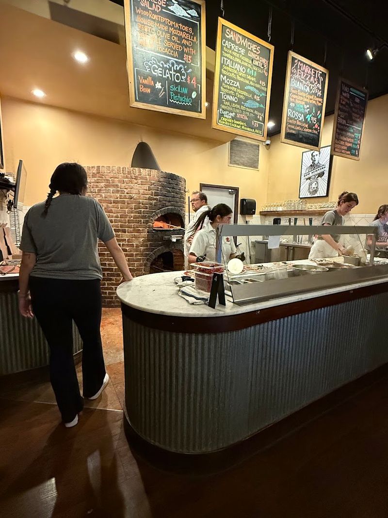 A Simple Dough Recipe That Creates The Perfect Crust