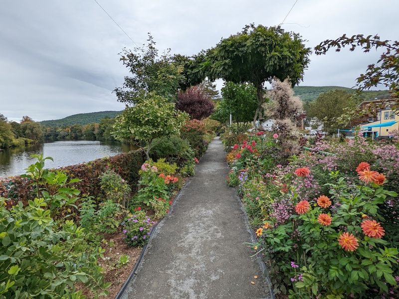 Bridge of Flowers, Shelburne Falls