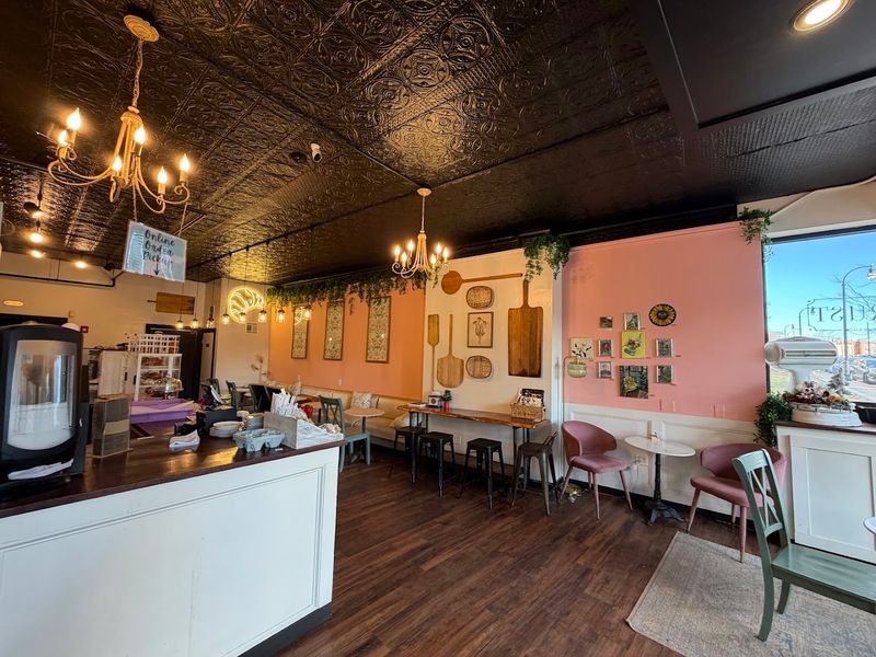 Crust Artisan Bakeshop, Worcester