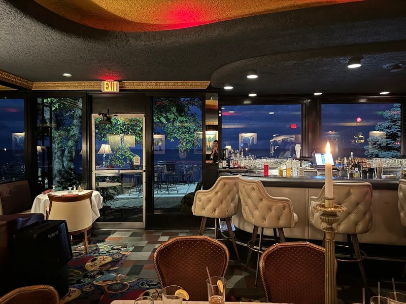 HobNob Restaurant (Racine)