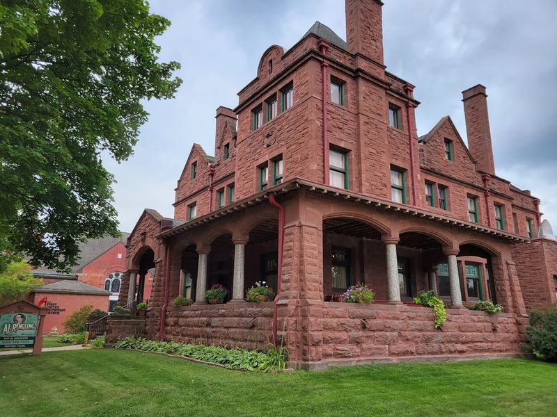 Cozy Cafés And Classic Wisconsin Bakeries