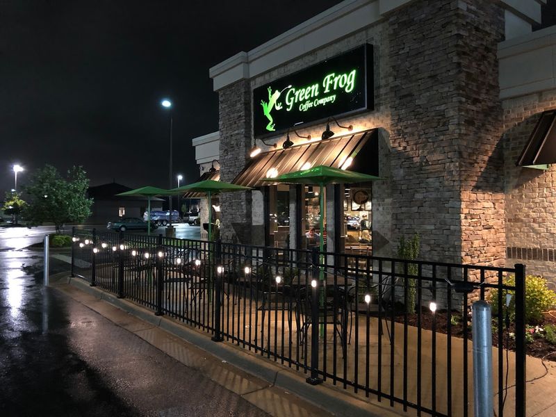 Green Frog Coffee & Grill, Jackson