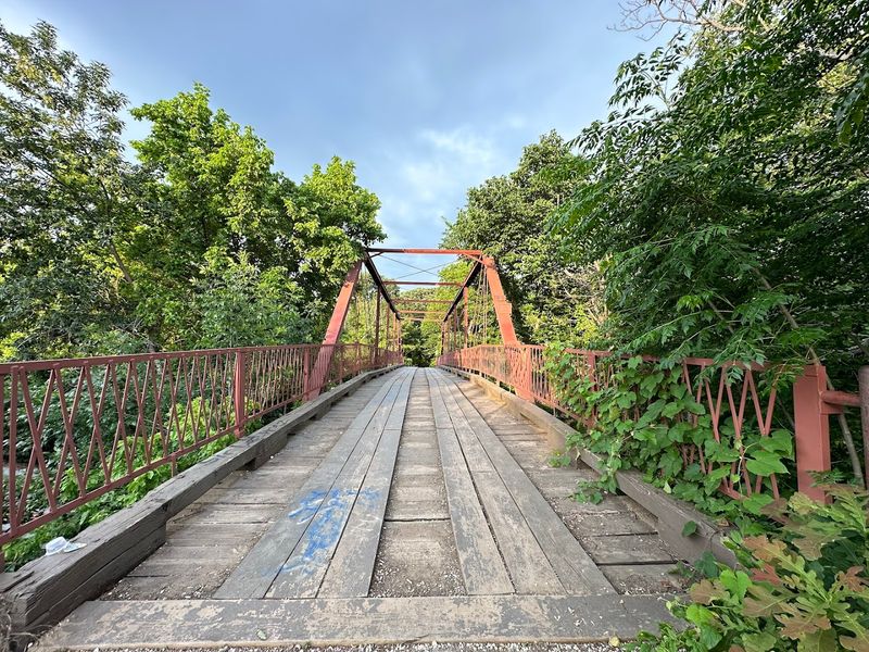 Old Alton Bridge / Goatman's Bridge