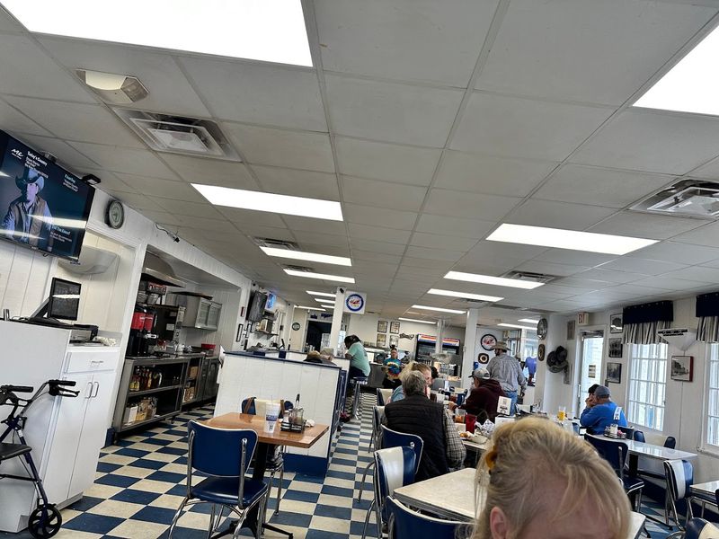 The Lunch Buffet That Earned Its Own Reputation