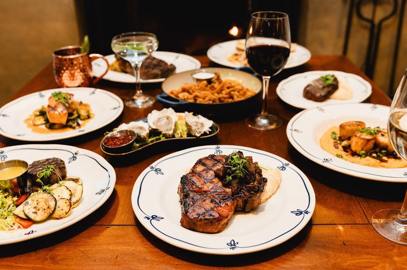 Tria Restaurant, Bar And Event Center