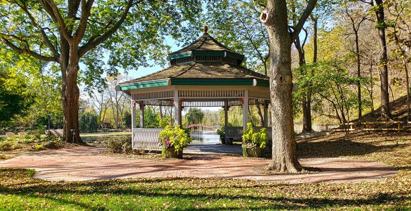 A Quiet Setting That Feels Far From The City