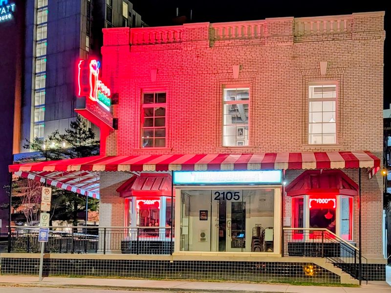 Practical Tips For Visiting Elliston Place Soda Shop