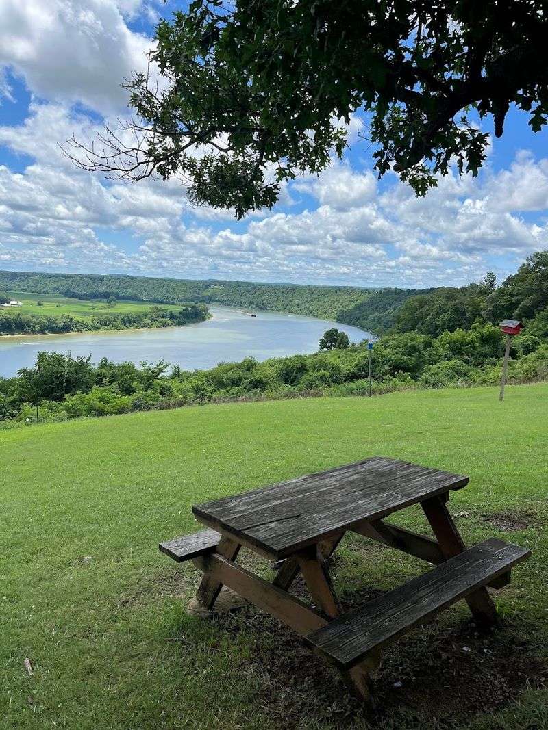 Seasonal Changes That Enhance Outdoor Ambience