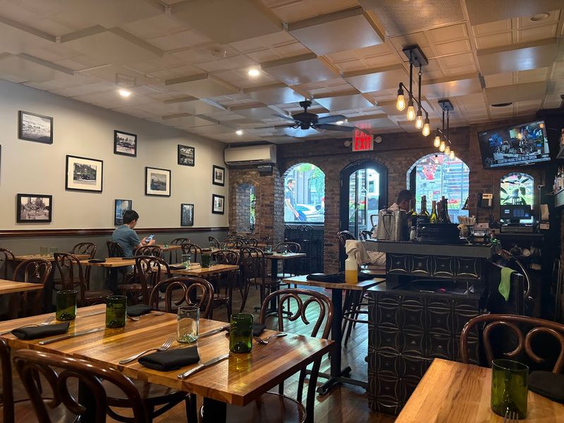 French Onion Soup Done With The Patience It Actually Deserves