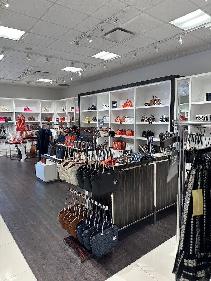 Understanding Seasonal Sales And Clearance Events