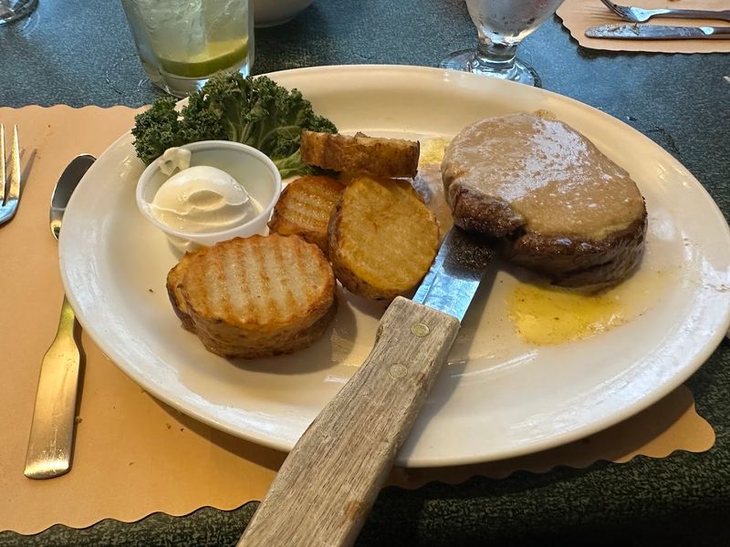 Portions That Feel Generous And Satisfying