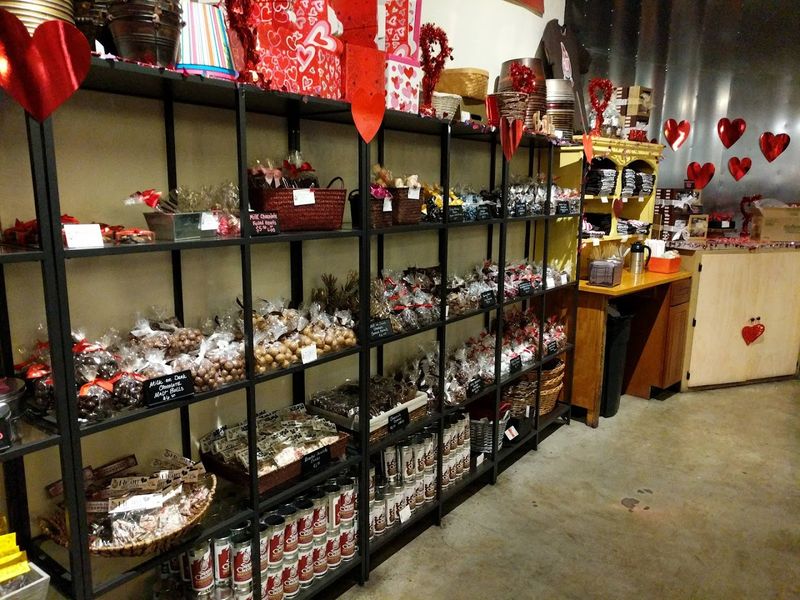 Corporate Gifting And Custom Box Options