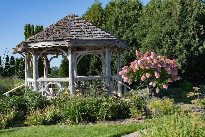 The Garden Door (Sevastopol)