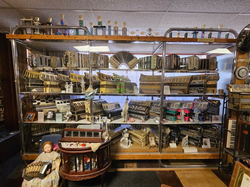 Instruments Spanning Different Eras And Countries