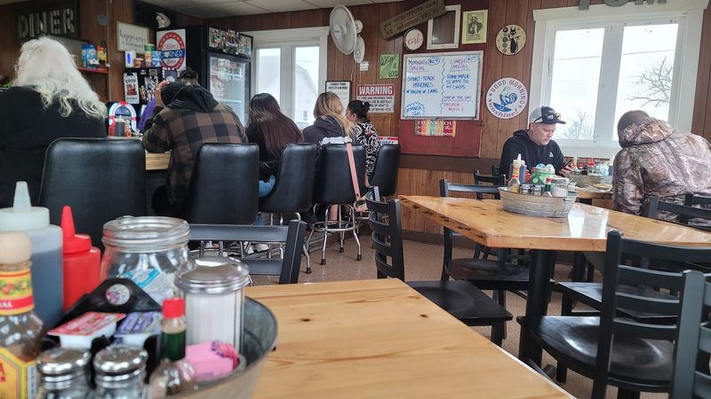 Cozy Welcoming Space That Feels Like Home