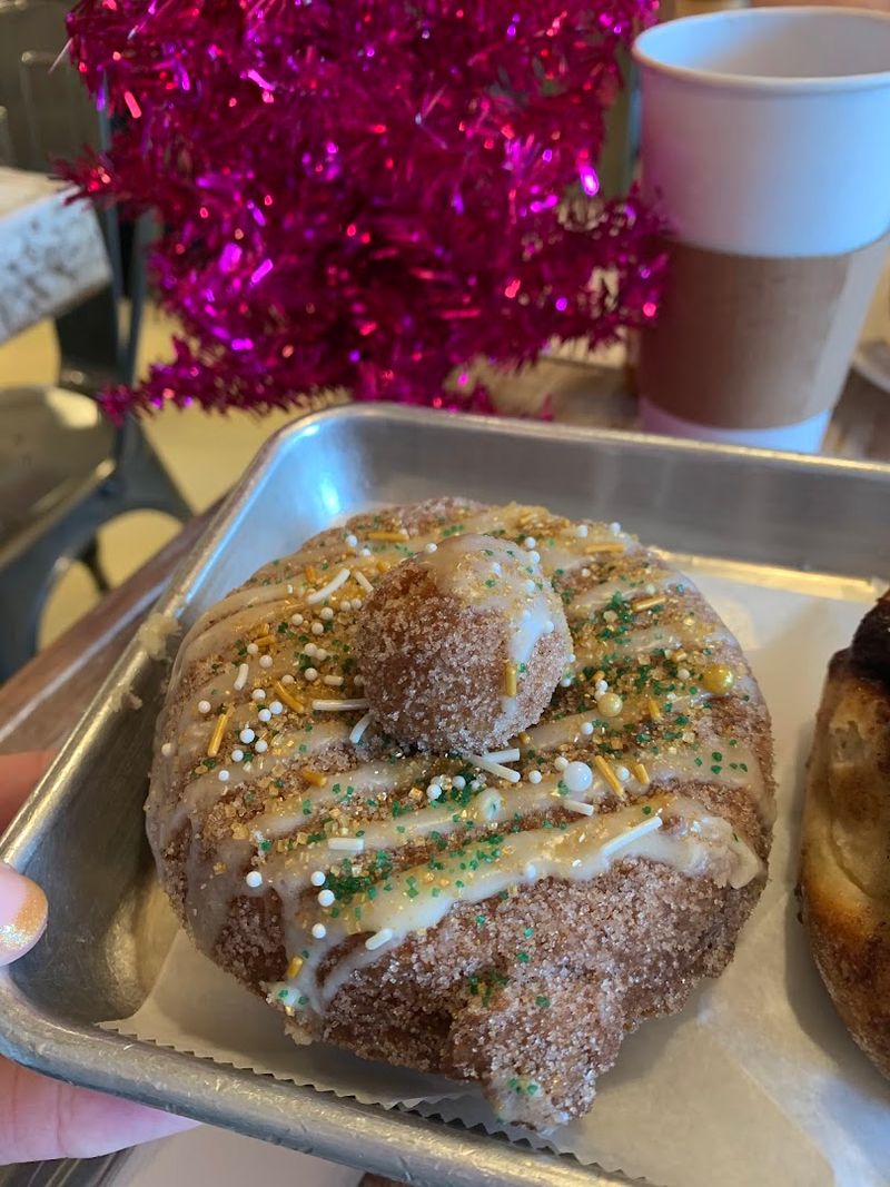 Fresh-Brewed Coffee That Actually Deserves The Spotlight