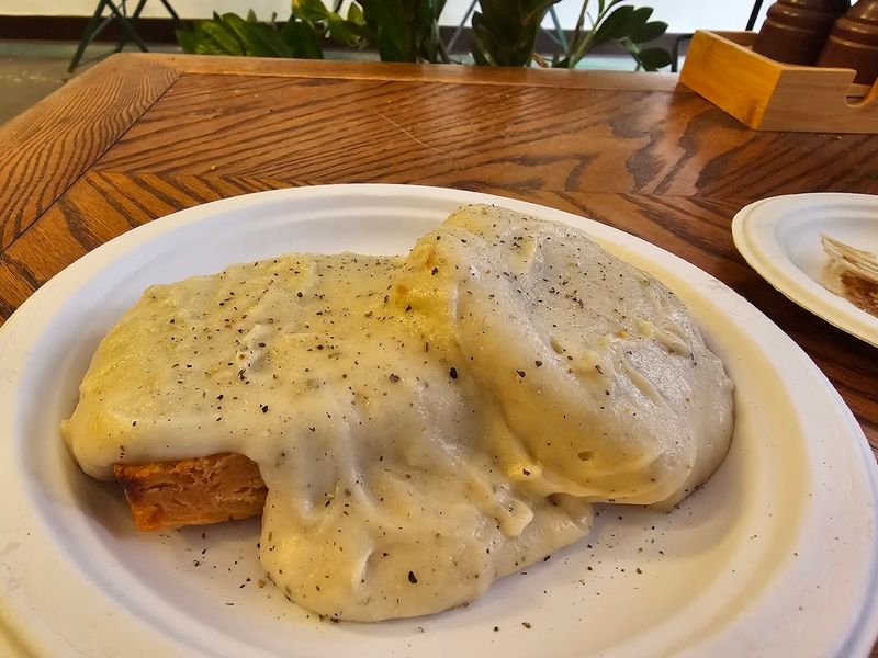 Biscuits And Gravy Done Completely Gluten-Free