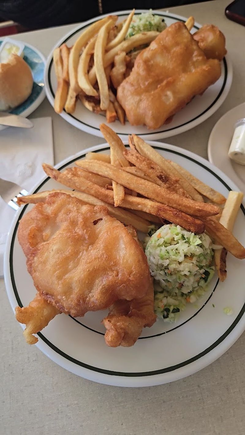 Pairing Suggestions To Complement Fried Fish Meals