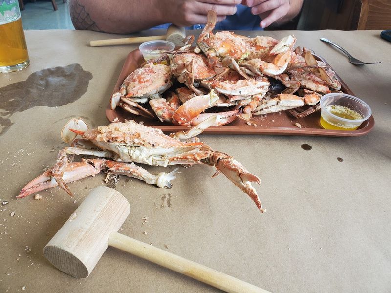 Dock-Fresh Seafood Worth Digging Into