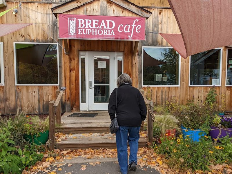 Bread Euphoria Bakery & Cafe, Haydenville