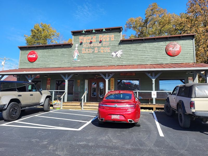 Uncle Gus's Mountain Pit Bar-B-Que, Decatur