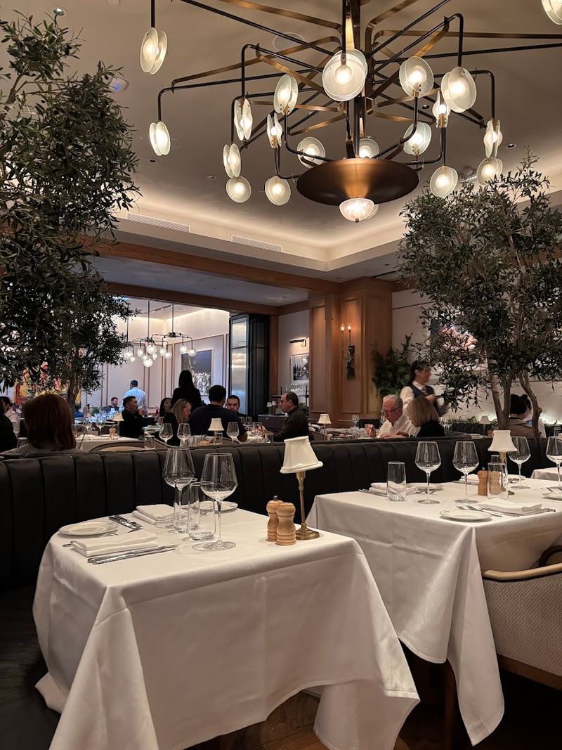 Service That Makes You Feel Like The Most Important Table In The Room