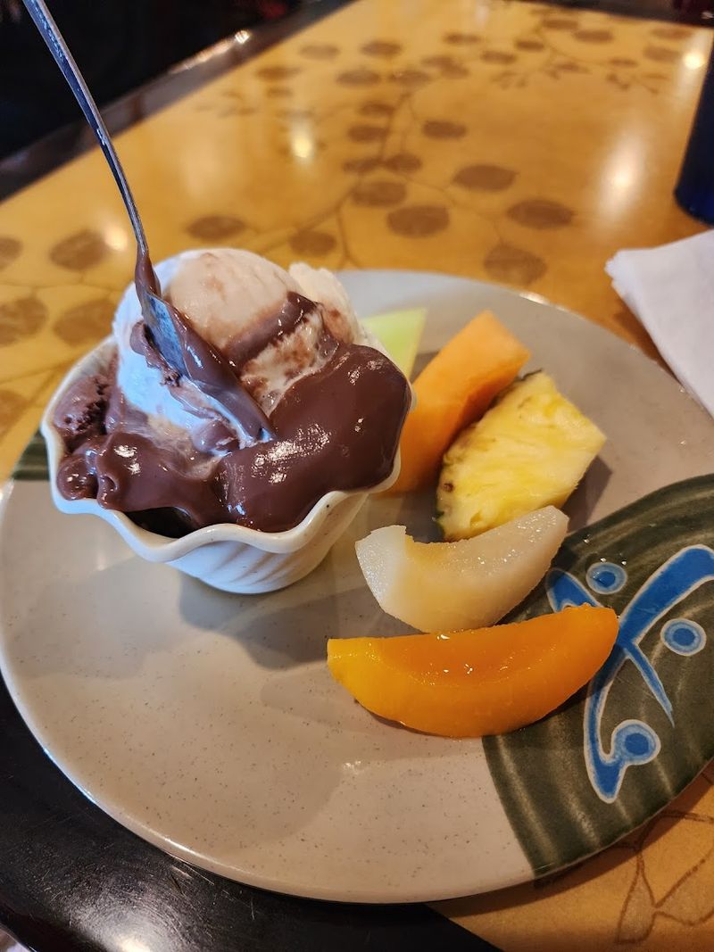 The Dessert Station Rounds Everything Out Perfectly