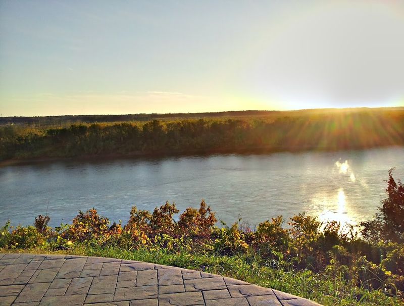 Riverbank Views And Their Impact On Ambiance