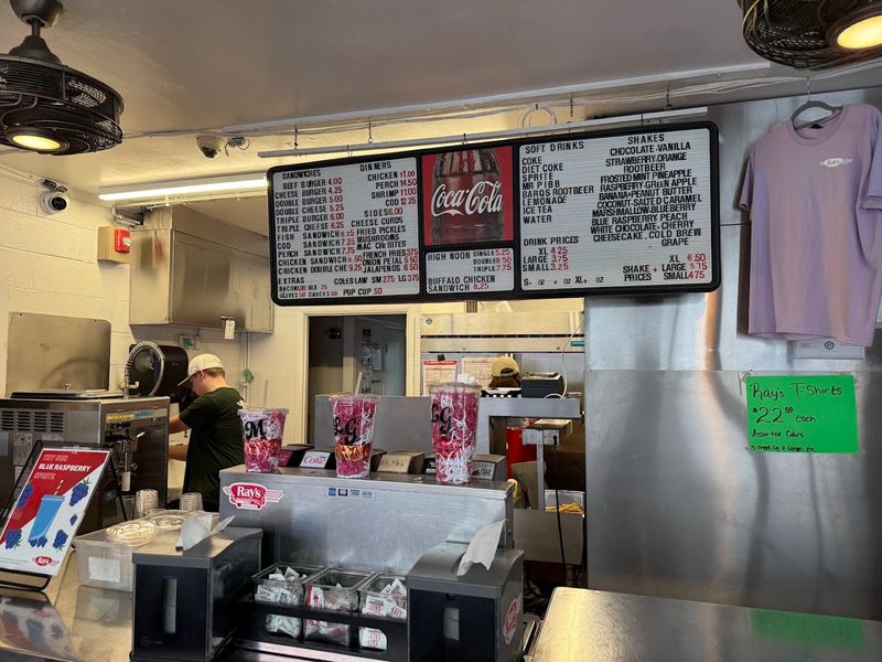 Ray's Drive-In