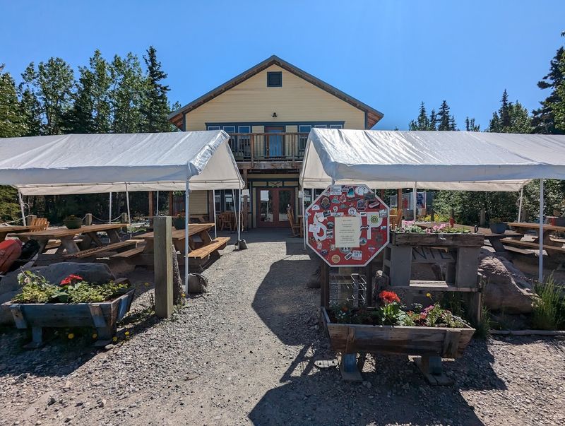 Atmosphere That Tells A Story