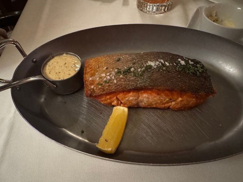 Understand Role Of Presentation In Dining Experience
