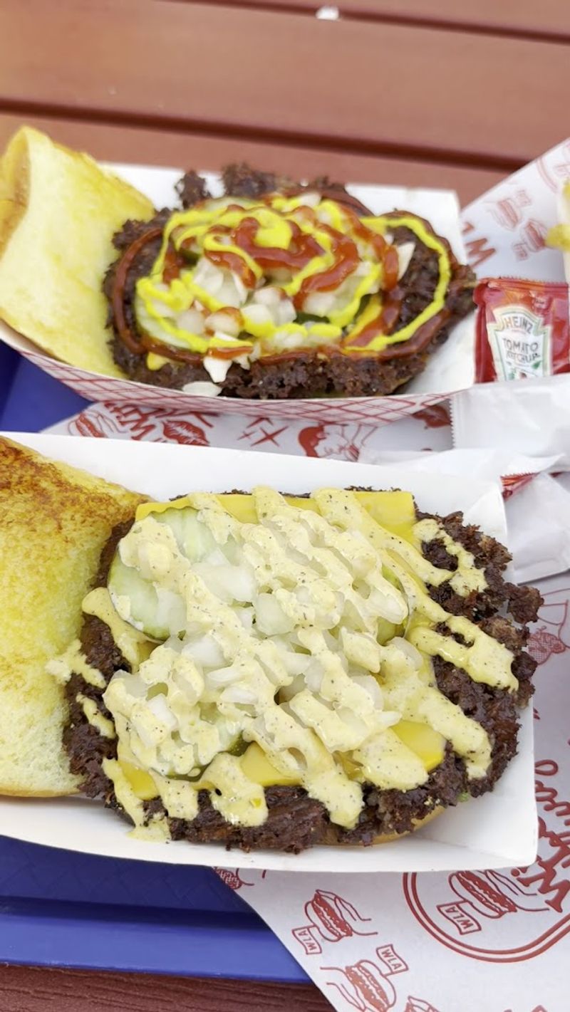 The Role Of Signature Buns In Burger Excellence