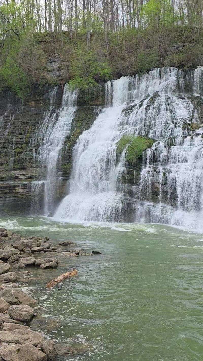Rock Island State Park, Rock Island