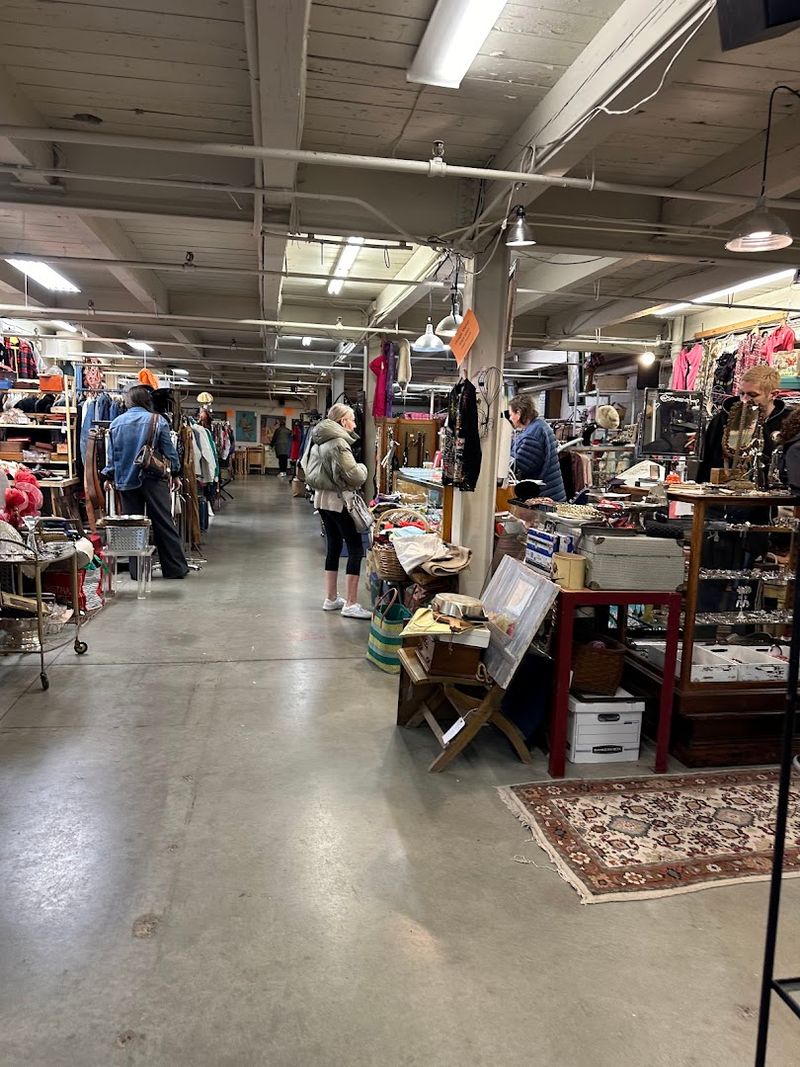 Parking, Transit, And Practical Tips For Planning Your Visit