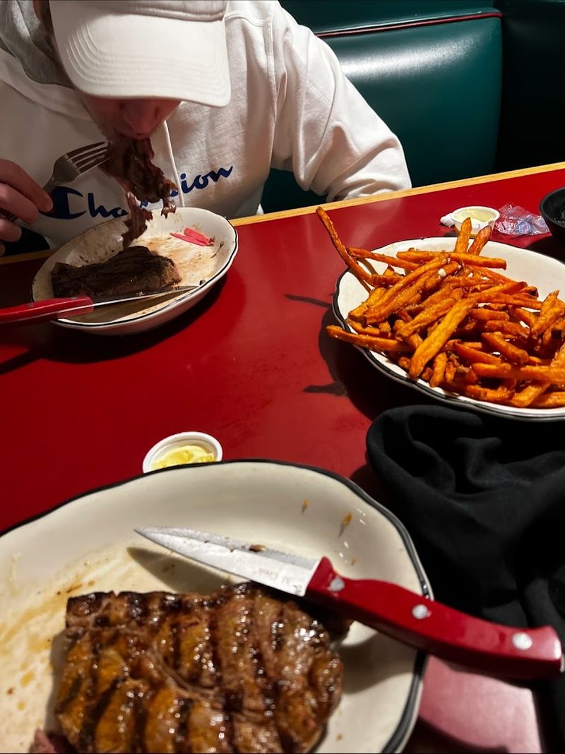 What Makes The Atmosphere Feel So Welcoming