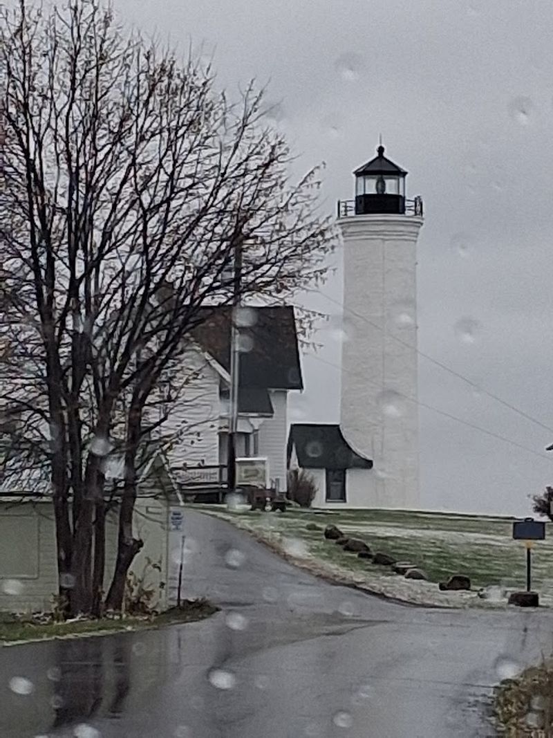 Tibbetts Point Lighthouse And The Edge Of The World