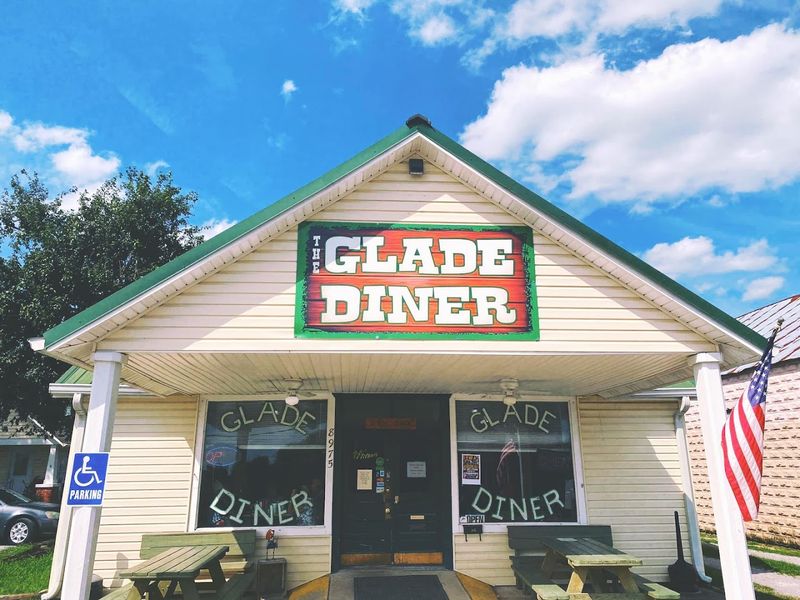 The Glade Diner, Mount Juliet