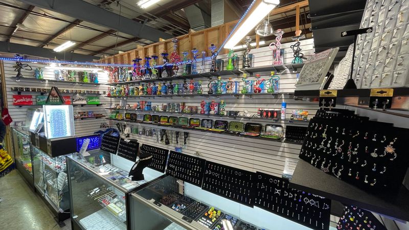 How To Shop Smarter And Find Better Deals