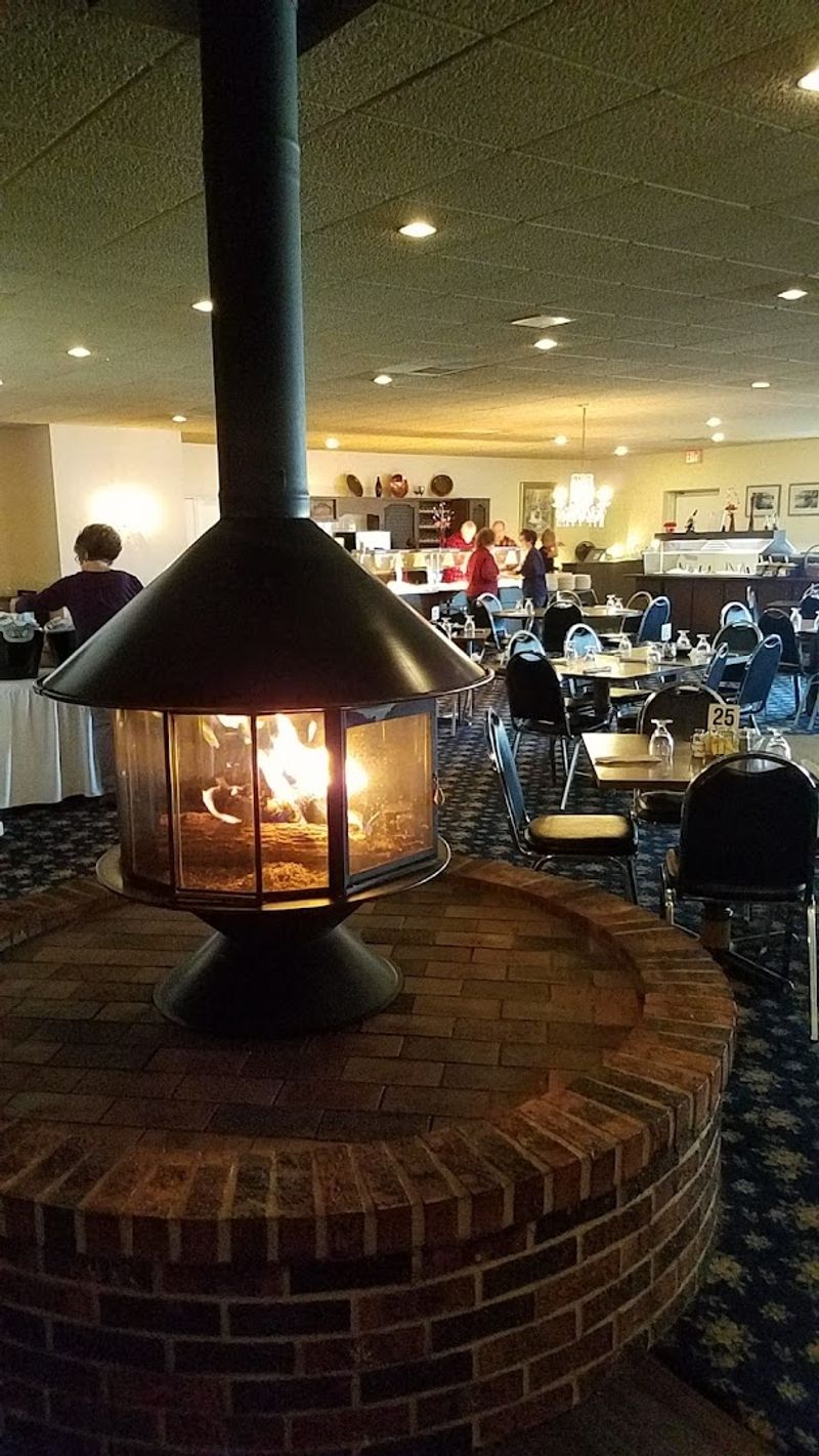 A Buffet Experience That Feels More Like Fine Dining