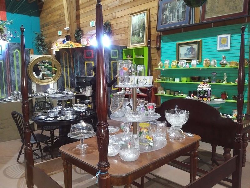 Home Decor And Collectibles Worth Hunting Down