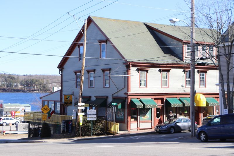 Local Shops Add Another Reason To Wander