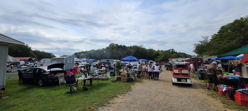 Dog Days Flea Market