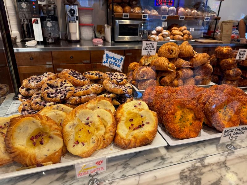 Rocket Baby Bakery (Milwaukee)