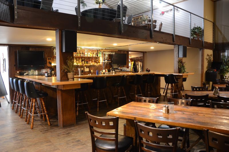 TinCan Roadhouse, Union Grove