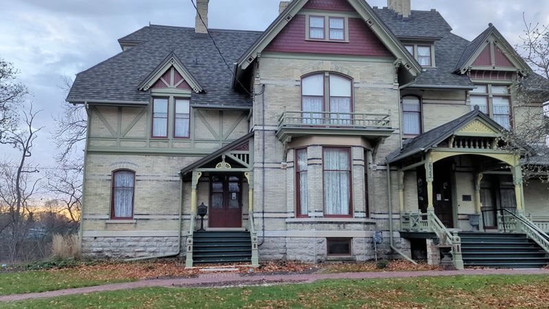 Hearthstone Historic House Museum (Appleton)