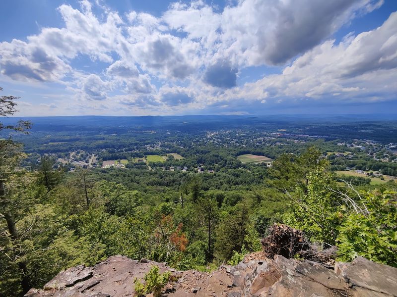 Mount Tom State Reservation, Holyoke