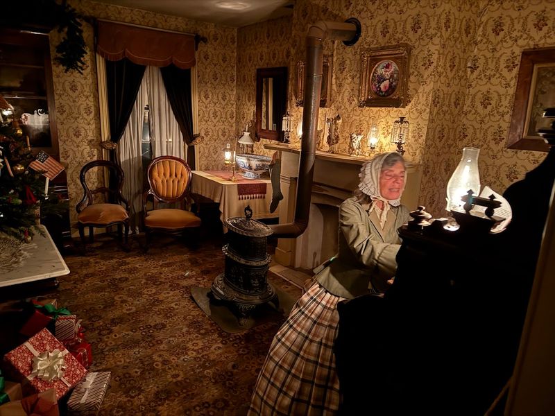 Costumed Interpreters Who Truly Know Their Craft