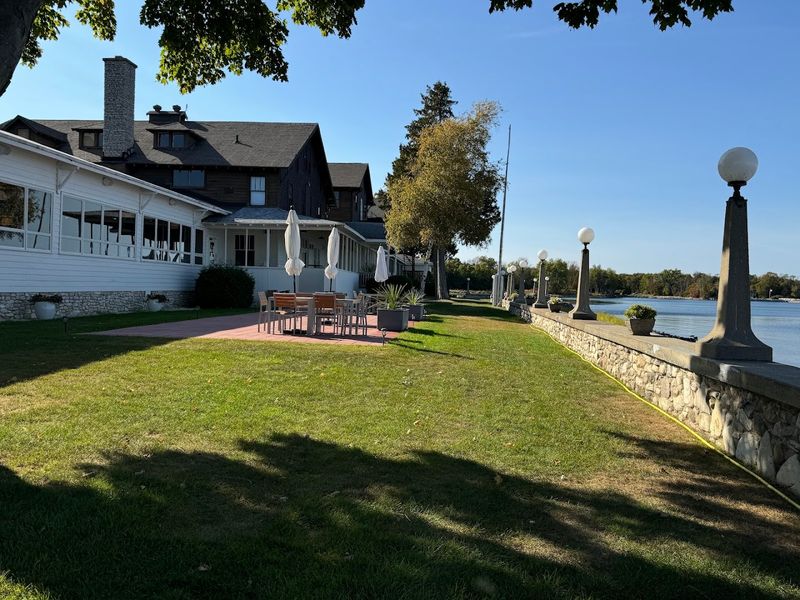 Alpine Resort Dining Room (Egg Harbor)