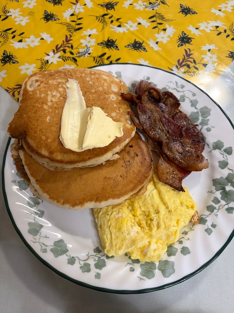 Fluffy Pancakes Made From Scratch